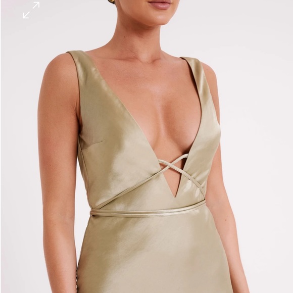 Elouise Tie Around Satin Midi Dress - Picture 5 of 10